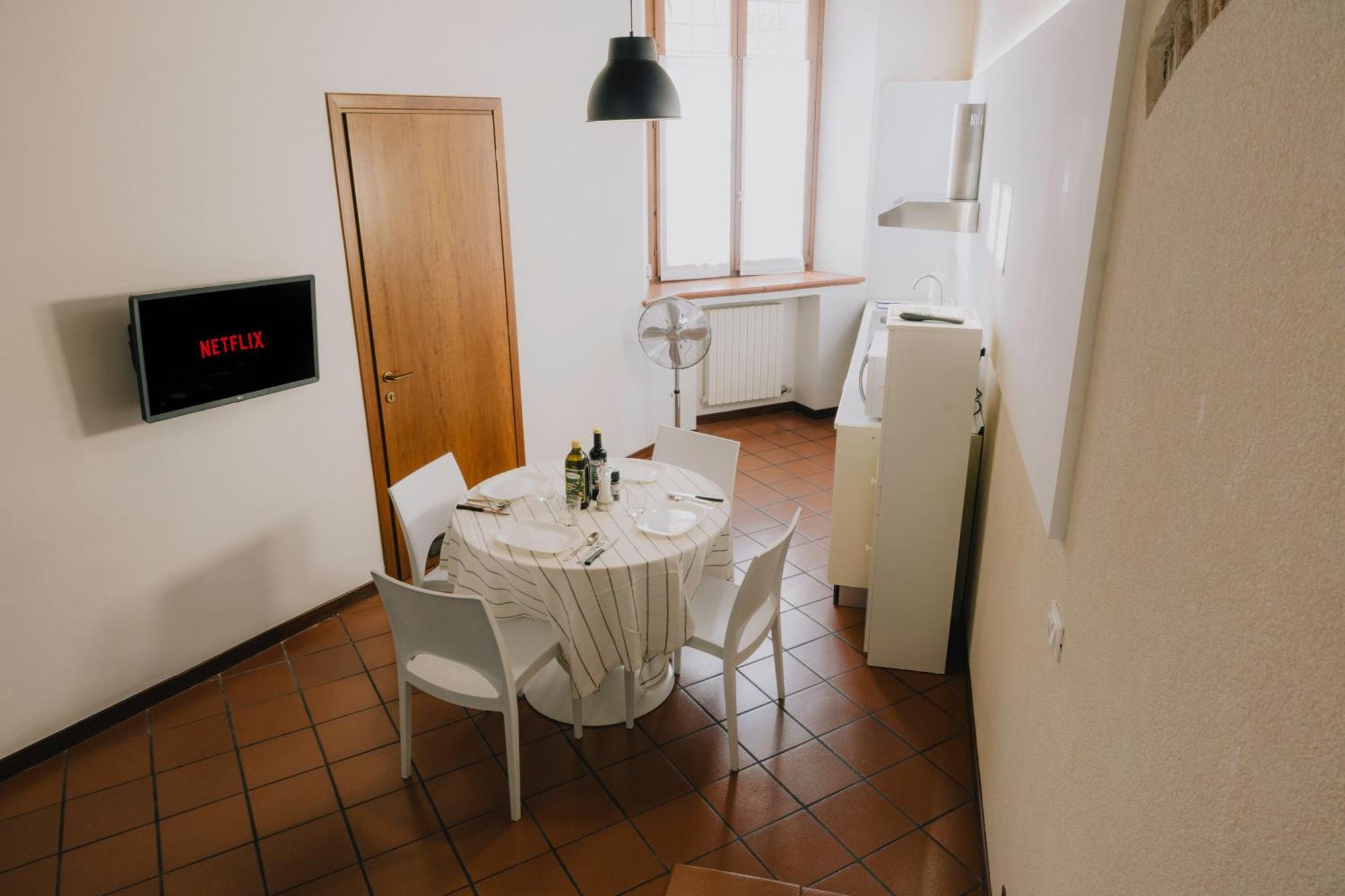 Cavour Luxury Apartments 베로나 외부 사진